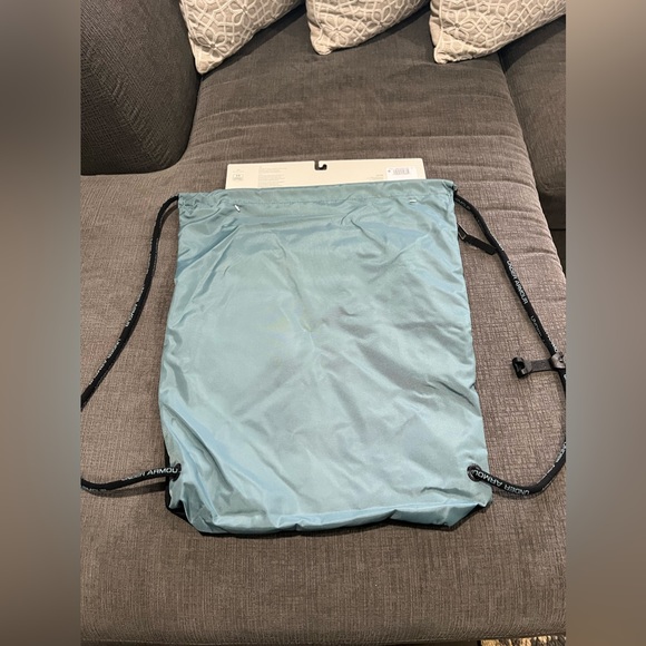 BRAND NEW WITH TAG & PACKAGING | Unisex UA Undeniable Sackpack - Picture 2 of 5